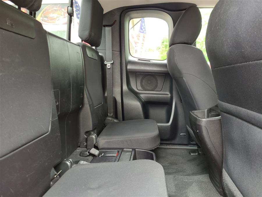 2016 Toyota Tacoma 4WD Access Cab V6 AT SR5 (Natl), available for sale in Canton, Connecticut | Lava Motors. Canton, Connecticut 2016 Toyota Tacoma 4WD Access Cab V6 AT SR5 (Natl), available for sale in Canton, Connecticut | Lava Motors. Canton, Connecticut