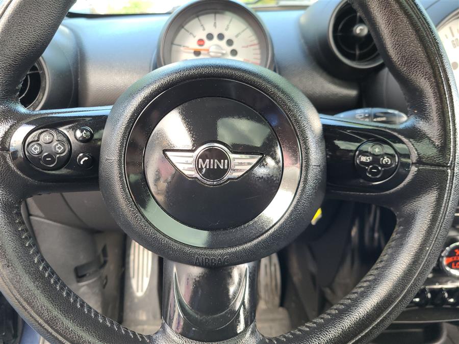 2013 MINI Cooper Countryman AWD 4dr S ALL4, available for sale in Canton, Connecticut | Lava Motors. Canton, Connecticut 2013 MINI Cooper Countryman AWD 4dr S ALL4, available for sale in Canton, Connecticut | Lava Motors. Canton, Connecticut