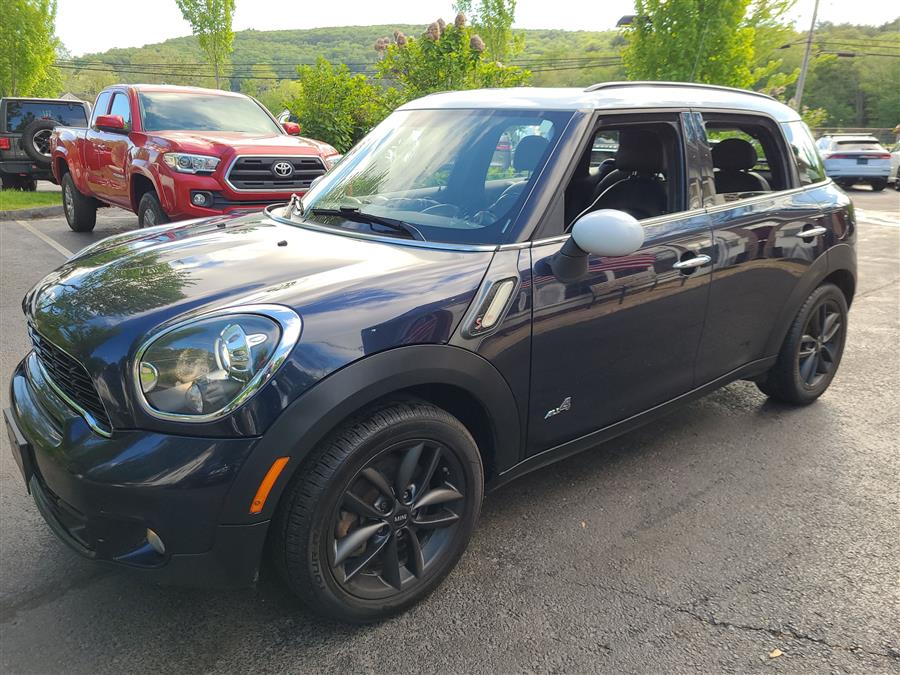 2013 MINI Cooper Countryman AWD 4dr S ALL4, available for sale in Canton, Connecticut | Lava Motors. Canton, Connecticut 2013 MINI Cooper Countryman AWD 4dr S ALL4, available for sale in Canton, Connecticut | Lava Motors. Canton, Connecticut