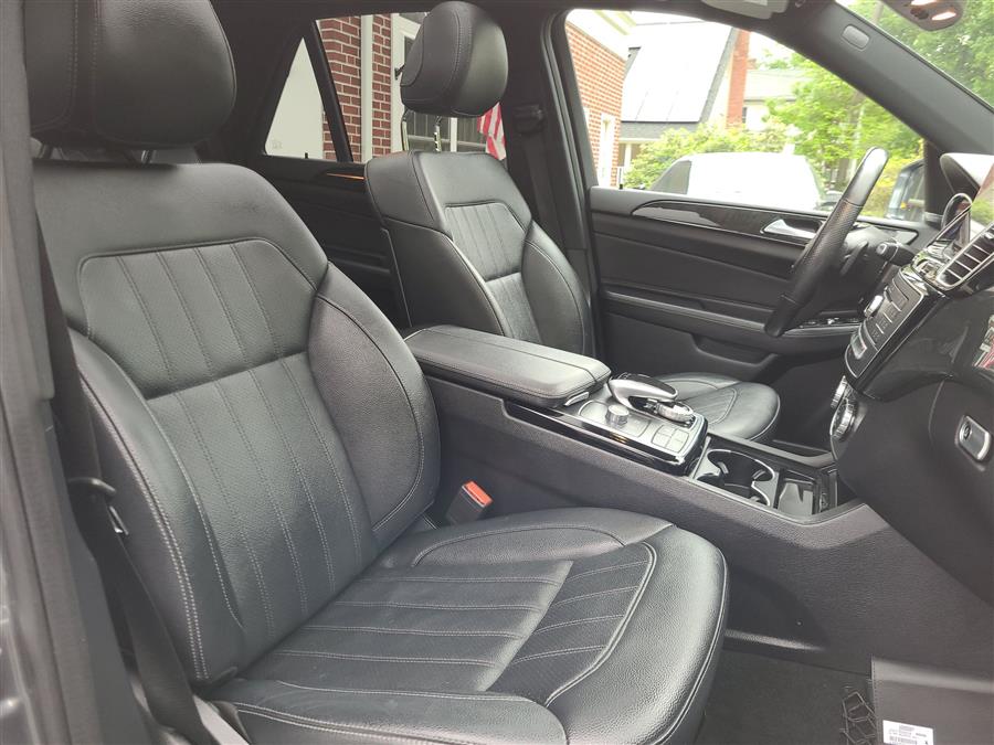 2018 Mercedes-Benz GLE GLE 350 4MATIC SUV, available for sale in Canton, Connecticut | Lava Motors. Canton, Connecticut 2018 Mercedes-Benz GLE GLE 350 4MATIC SUV, available for sale in Canton, Connecticut | Lava Motors. Canton, Connecticut