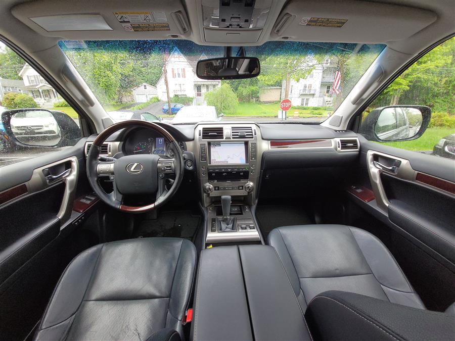 2016 Lexus GX 460 4WD 4dr, available for sale in Canton, Connecticut | Lava Motors. Canton, Connecticut 2016 Lexus GX 460 4WD 4dr, available for sale in Canton, Connecticut | Lava Motors. Canton, Connecticut