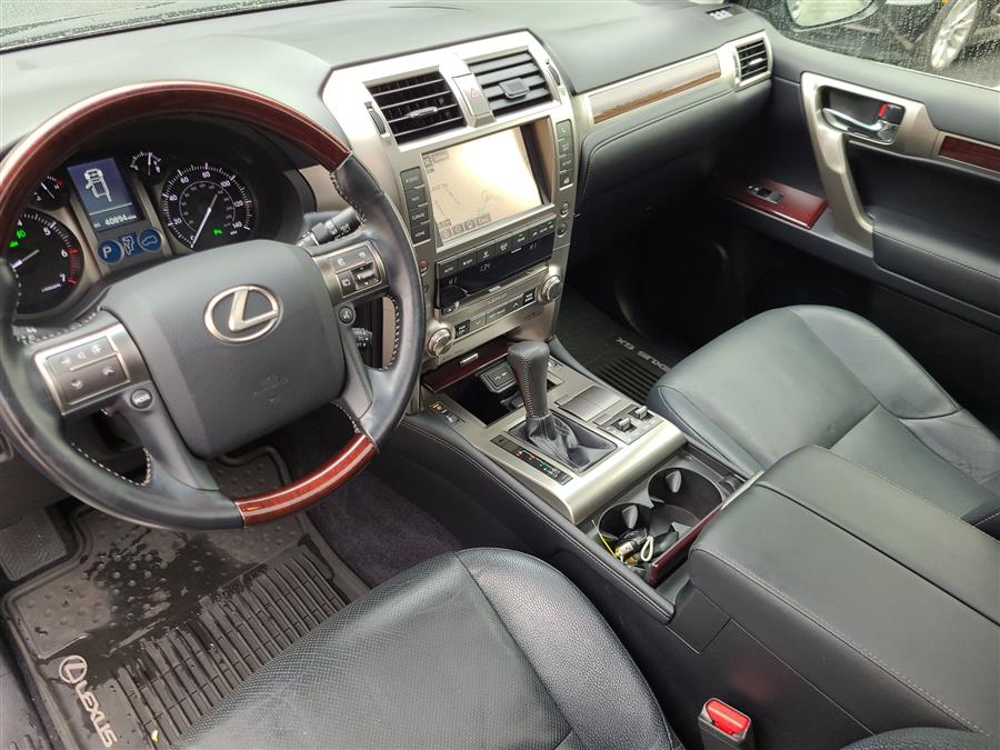 2016 Lexus GX 460 4WD 4dr, available for sale in Canton, Connecticut | Lava Motors. Canton, Connecticut 2016 Lexus GX 460 4WD 4dr, available for sale in Canton, Connecticut | Lava Motors. Canton, Connecticut