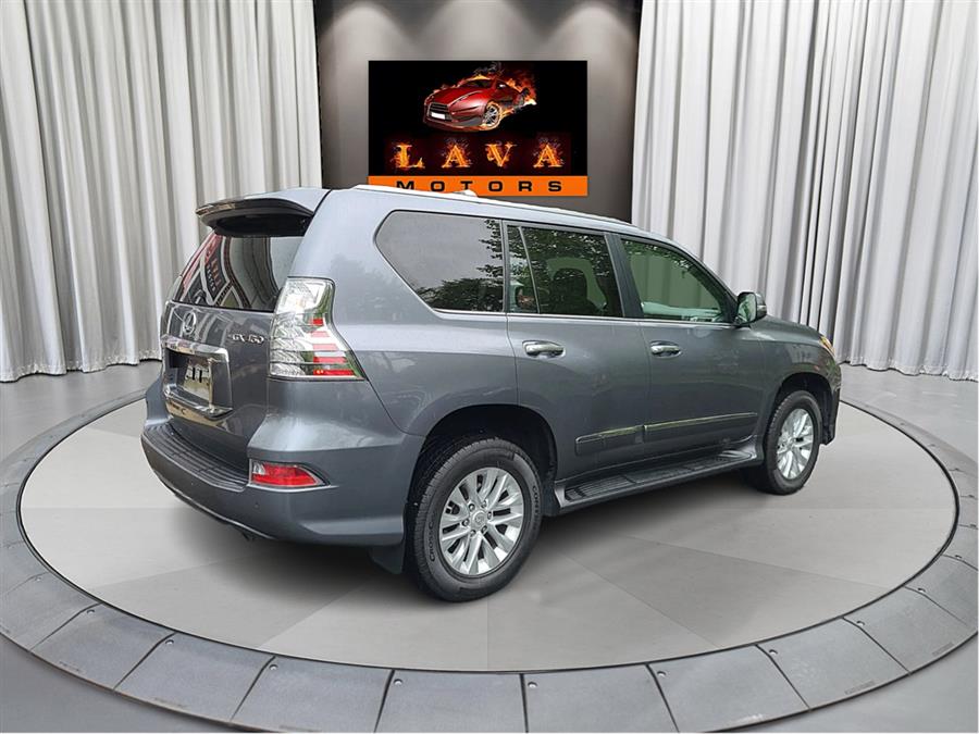 2016 Lexus GX 460 4WD 4dr, available for sale in Canton, Connecticut | Lava Motors. Canton, Connecticut 2016 Lexus GX 460 4WD 4dr, available for sale in Canton, Connecticut | Lava Motors. Canton, Connecticut