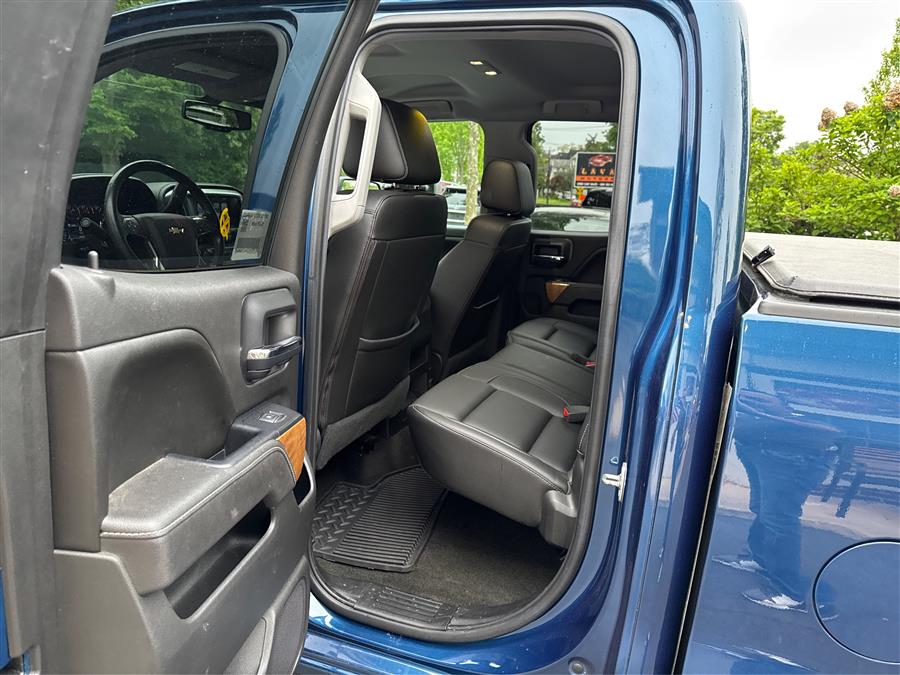 2017 Chevrolet Silverado 1500 4WD Double Cab 143.5" LTZ w/2LZ, available for sale in Canton, Connecticut | Lava Motors. Canton, Connecticut 2017 Chevrolet Silverado 1500 4WD Double Cab 143.5" LTZ w/2LZ, available for sale in Canton, Connecticut | Lava Motors. Canton, Connecticut