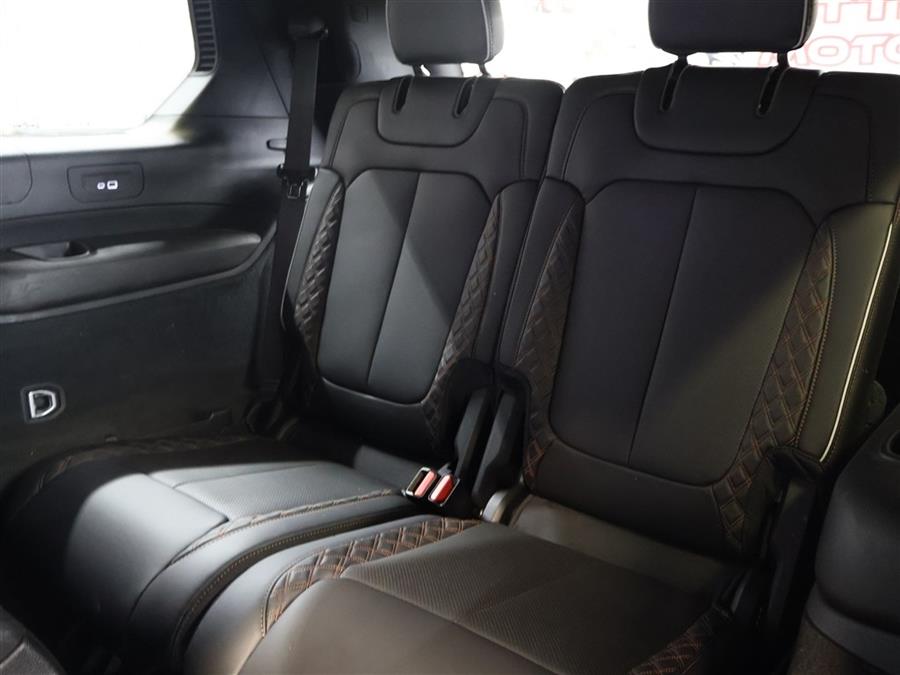2023 Jeep Grand Cherokee L SUMMIT, available for sale in Paterson, New Jersey | Fast Track Motors. Paterson, New Jersey 2023 Jeep Grand Cherokee L SUMMIT, available for sale in Paterson, New Jersey | Fast Track Motors. Paterson, New Jersey