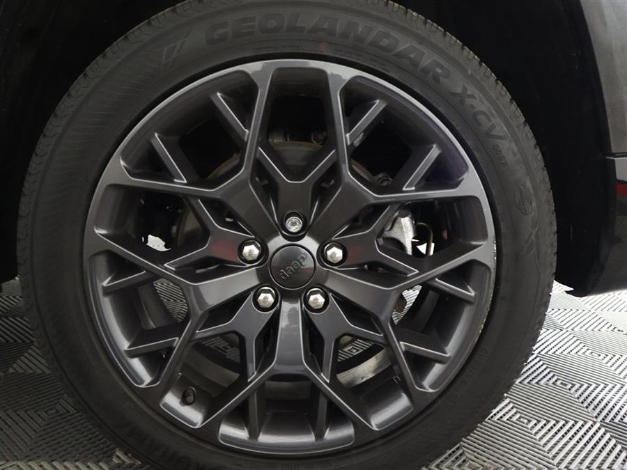 2023 Jeep Grand Cherokee L SUMMIT, available for sale in Paterson, New Jersey | Fast Track Motors. Paterson, New Jersey 2023 Jeep Grand Cherokee L SUMMIT, available for sale in Paterson, New Jersey | Fast Track Motors. Paterson, New Jersey
