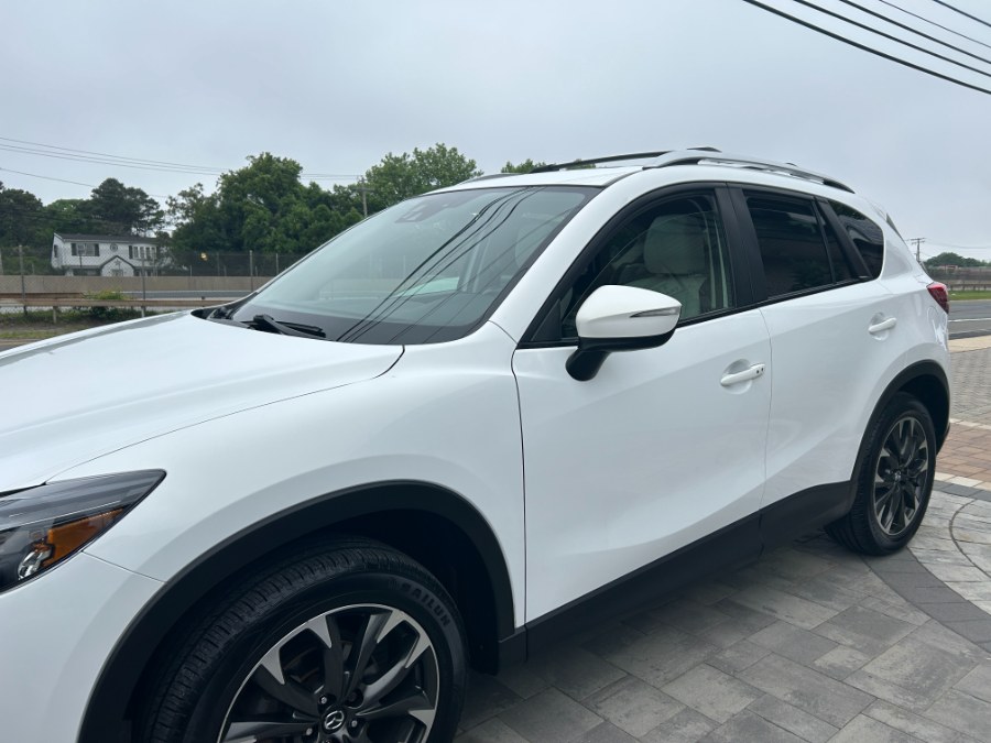 2016 Mazda CX-5 2016.5 AWD 4dr Auto Grand Touring, available for sale in West Babylon, New York | New Gen Auto Group. West Babylon, New York 2016 Mazda CX-5 2016.5 AWD 4dr Auto Grand Touring, available for sale in West Babylon, New York | New Gen Auto Group. West Babylon, New York