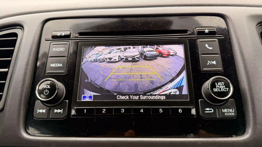 2022 Honda Hr-v LX Sport Utility 4D, available for sale in Linden, New Jersey | Route 27 Auto Mall. Linden, New Jersey 2022 Honda Hr-v LX Sport Utility 4D, available for sale in Linden, New Jersey | Route 27 Auto Mall. Linden, New Jersey