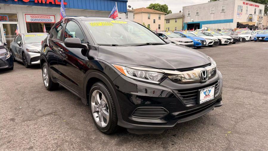 2022 Honda Hr-v LX Sport Utility 4D, available for sale in Linden, New Jersey | Route 27 Auto Mall. Linden, New Jersey 2022 Honda Hr-v LX Sport Utility 4D, available for sale in Linden, New Jersey | Route 27 Auto Mall. Linden, New Jersey