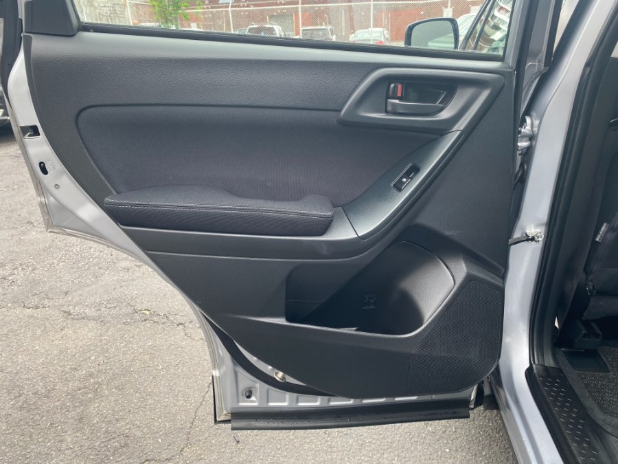 2015 Subaru Forester 4dr CVT 2.5i PZEV, available for sale in Paterson, New Jersey | DZ Automall. Paterson, New Jersey 2015 Subaru Forester 4dr CVT 2.5i PZEV, available for sale in Paterson, New Jersey | DZ Automall. Paterson, New Jersey