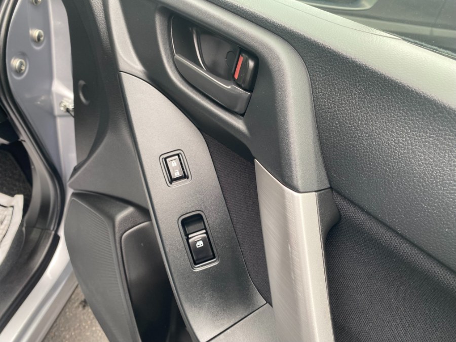 2015 Subaru Forester 4dr CVT 2.5i PZEV, available for sale in Paterson, New Jersey | DZ Automall. Paterson, New Jersey 2015 Subaru Forester 4dr CVT 2.5i PZEV, available for sale in Paterson, New Jersey | DZ Automall. Paterson, New Jersey
