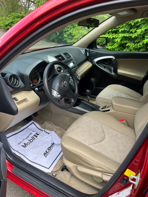 2012 Toyota RAV4 4WD 4dr I4 (Natl), available for sale in New Britain, Connecticut | Supreme Automotive. New Britain, Connecticut 2012 Toyota RAV4 4WD 4dr I4 (Natl), available for sale in New Britain, Connecticut | Supreme Automotive. New Britain, Connecticut