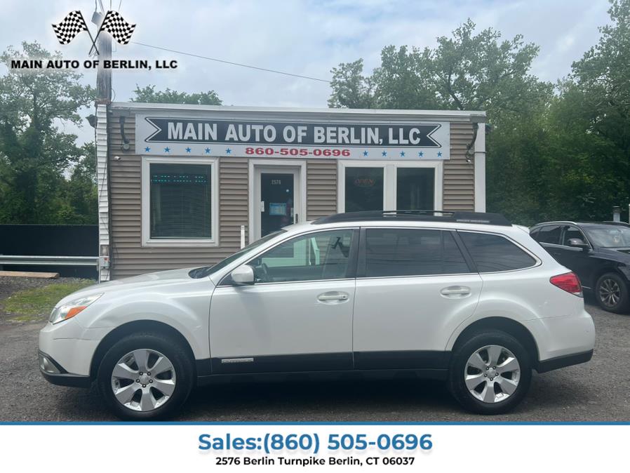 Used 2011 Subaru Outback in Berlin, Connecticut | Main Auto of Berlin. Berlin, Connecticut
