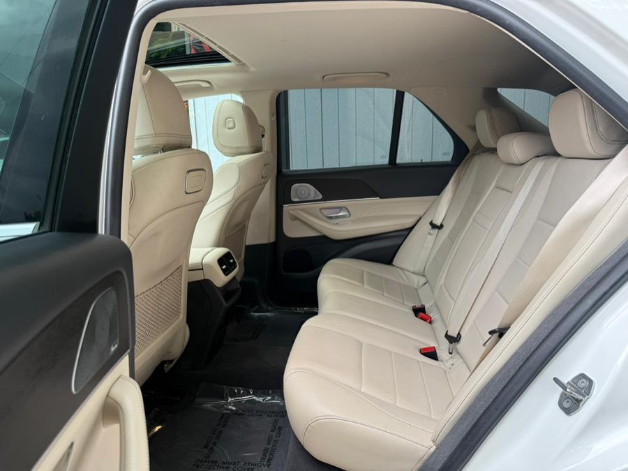 2020 Mercedes-Benz GLE GLE 350 4MATIC SUV, available for sale in Newark, New Jersey | Champion Of Newark. Newark, New Jersey 2020 Mercedes-Benz GLE GLE 350 4MATIC SUV, available for sale in Newark, New Jersey | Champion Of Newark. Newark, New Jersey