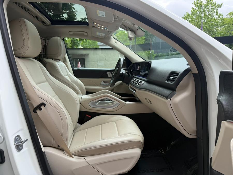 2020 Mercedes-Benz GLE GLE 350 4MATIC SUV, available for sale in Newark, New Jersey | Champion Of Newark. Newark, New Jersey 2020 Mercedes-Benz GLE GLE 350 4MATIC SUV, available for sale in Newark, New Jersey | Champion Of Newark. Newark, New Jersey