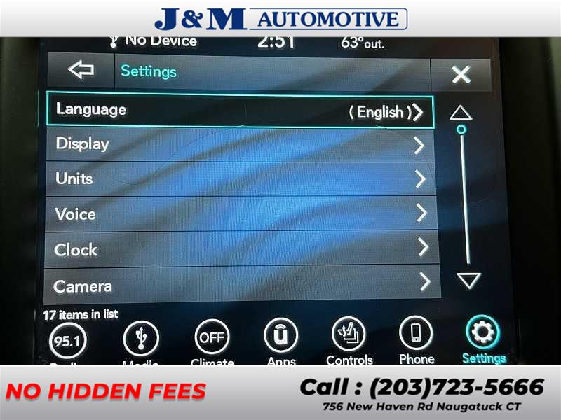 2018 Chrysler 300 Touring L, available for sale in Naugatuck, Connecticut | J&M Automotive Sls&Svc LLC. Naugatuck, Connecticut 2018 Chrysler 300 Touring L, available for sale in Naugatuck, Connecticut | J&M Automotive Sls&Svc LLC. Naugatuck, Connecticut