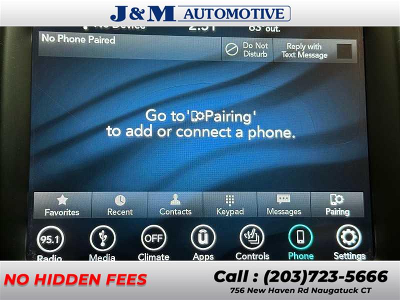 2018 Chrysler 300 Touring L, available for sale in Naugatuck, Connecticut | J&M Automotive Sls&Svc LLC. Naugatuck, Connecticut 2018 Chrysler 300 Touring L, available for sale in Naugatuck, Connecticut | J&M Automotive Sls&Svc LLC. Naugatuck, Connecticut