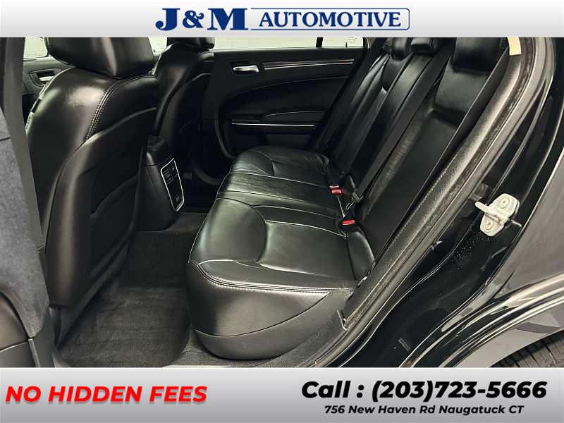 2018 Chrysler 300 Touring L, available for sale in Naugatuck, Connecticut | J&M Automotive Sls&Svc LLC. Naugatuck, Connecticut 2018 Chrysler 300 Touring L, available for sale in Naugatuck, Connecticut | J&M Automotive Sls&Svc LLC. Naugatuck, Connecticut