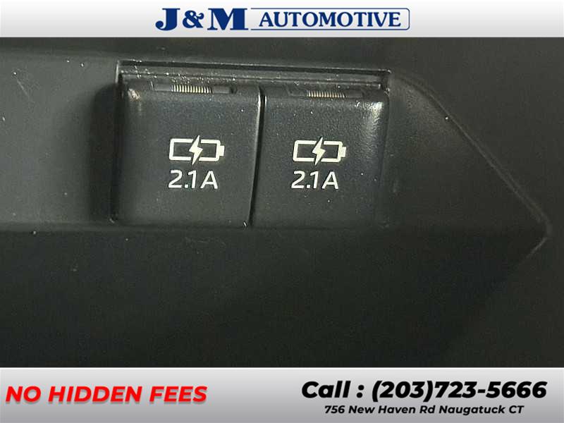 2020 Toyota Camry SE, available for sale in Naugatuck, Connecticut | J&M Automotive Sls&Svc LLC. Naugatuck, Connecticut 2020 Toyota Camry SE, available for sale in Naugatuck, Connecticut | J&M Automotive Sls&Svc LLC. Naugatuck, Connecticut