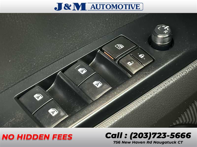 2020 Toyota Camry SE, available for sale in Naugatuck, Connecticut | J&M Automotive Sls&Svc LLC. Naugatuck, Connecticut 2020 Toyota Camry SE, available for sale in Naugatuck, Connecticut | J&M Automotive Sls&Svc LLC. Naugatuck, Connecticut