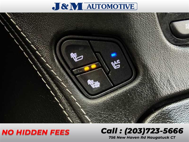 2015 Chevrolet Suburban LTZ, available for sale in Naugatuck, Connecticut | J&M Automotive Sls&Svc LLC. Naugatuck, Connecticut 2015 Chevrolet Suburban LTZ, available for sale in Naugatuck, Connecticut | J&M Automotive Sls&Svc LLC. Naugatuck, Connecticut