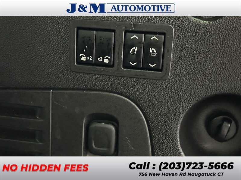 2015 Chevrolet Suburban LTZ, available for sale in Naugatuck, Connecticut | J&M Automotive Sls&Svc LLC. Naugatuck, Connecticut 2015 Chevrolet Suburban LTZ, available for sale in Naugatuck, Connecticut | J&M Automotive Sls&Svc LLC. Naugatuck, Connecticut