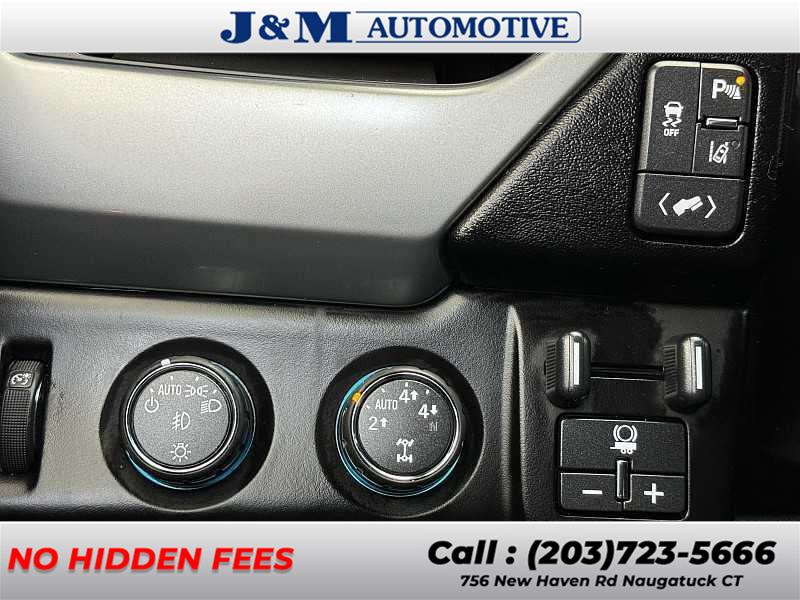 2015 Chevrolet Suburban LTZ, available for sale in Naugatuck, Connecticut | J&M Automotive Sls&Svc LLC. Naugatuck, Connecticut 2015 Chevrolet Suburban LTZ, available for sale in Naugatuck, Connecticut | J&M Automotive Sls&Svc LLC. Naugatuck, Connecticut