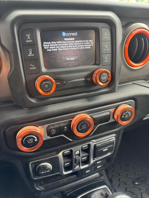 2018 Jeep Wrangler Unlimited Sport S 4x4, available for sale in Windsor Locks, Connecticut | JANNA MOTORS LLC. Windsor Locks, Connecticut 2018 Jeep Wrangler Unlimited Sport S 4x4, available for sale in Windsor Locks, Connecticut | JANNA MOTORS LLC. Windsor Locks, Connecticut