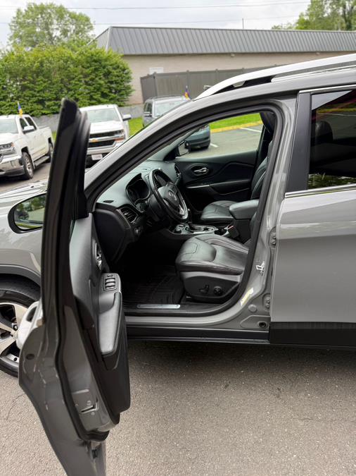 2020 Jeep Cherokee Limited 4x4, available for sale in Windsor Locks, Connecticut | JANNA MOTORS LLC. Windsor Locks, Connecticut 2020 Jeep Cherokee Limited 4x4, available for sale in Windsor Locks, Connecticut | JANNA MOTORS LLC. Windsor Locks, Connecticut