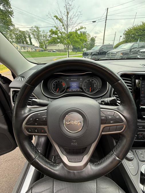 2020 Jeep Cherokee Limited 4x4, available for sale in Windsor Locks, Connecticut | JANNA MOTORS LLC. Windsor Locks, Connecticut 2020 Jeep Cherokee Limited 4x4, available for sale in Windsor Locks, Connecticut | JANNA MOTORS LLC. Windsor Locks, Connecticut