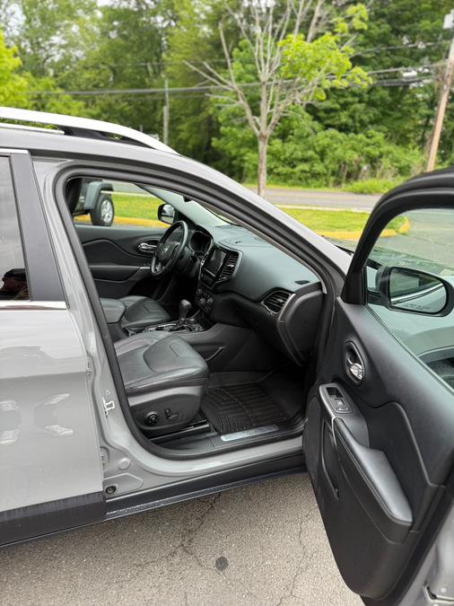 2020 Jeep Cherokee Limited 4x4, available for sale in Windsor Locks, Connecticut | JANNA MOTORS LLC. Windsor Locks, Connecticut 2020 Jeep Cherokee Limited 4x4, available for sale in Windsor Locks, Connecticut | JANNA MOTORS LLC. Windsor Locks, Connecticut