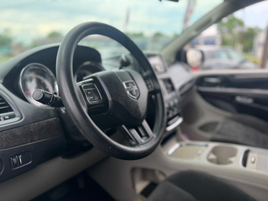 2016 Dodge Grand Caravan 4dr Wgn SXT, available for sale in BURLINGTON, New Jersey | Tri States Auto Group. BURLINGTON, New Jersey 2016 Dodge Grand Caravan 4dr Wgn SXT, available for sale in BURLINGTON, New Jersey | Tri States Auto Group. BURLINGTON, New Jersey