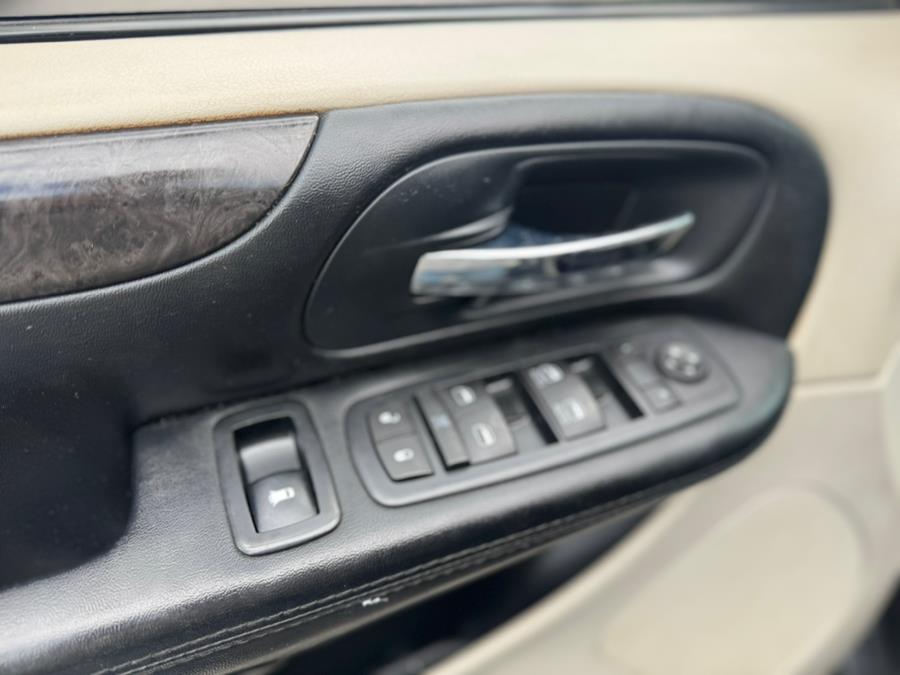 2016 Dodge Grand Caravan 4dr Wgn SXT, available for sale in BURLINGTON, New Jersey | Tri States Auto Group. BURLINGTON, New Jersey 2016 Dodge Grand Caravan 4dr Wgn SXT, available for sale in BURLINGTON, New Jersey | Tri States Auto Group. BURLINGTON, New Jersey