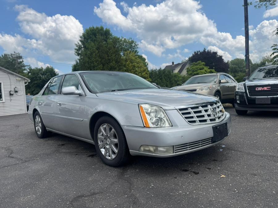 2010 Cadillac DTS 4dr Sdn w/1SD, available for sale in BURLINGTON, New Jersey | Tri States Auto Group. BURLINGTON, New Jersey