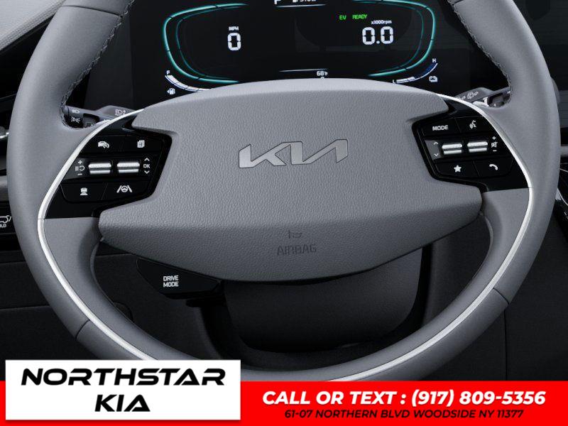 2025 Kia Niro SX, available for sale in Woodside, New York | Northstar Kia - Used Cars Super Center. Woodside, New York 2025 Kia Niro SX, available for sale in Woodside, New York | Northstar Kia - Used Cars Super Center. Woodside, New York