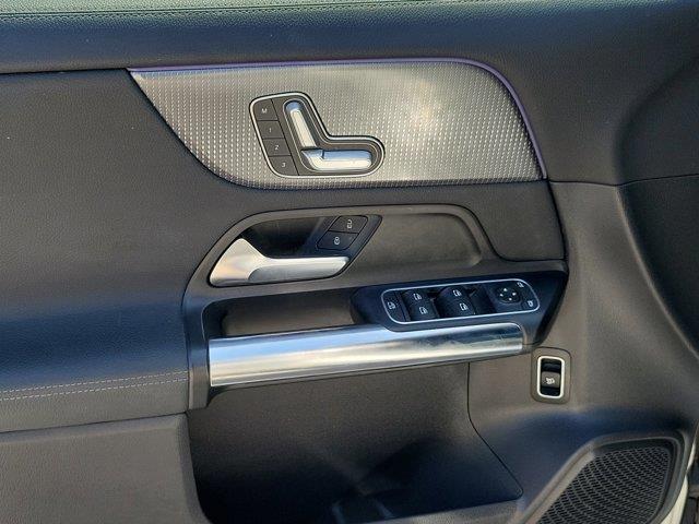 2021 Mercedes-benz Gla GLA 250, available for sale in Fort Lauderdale, Florida | CarLux Fort Lauderdale. Fort Lauderdale, Florida 2021 Mercedes-benz Gla GLA 250, available for sale in Fort Lauderdale, Florida | CarLux Fort Lauderdale. Fort Lauderdale, Florida