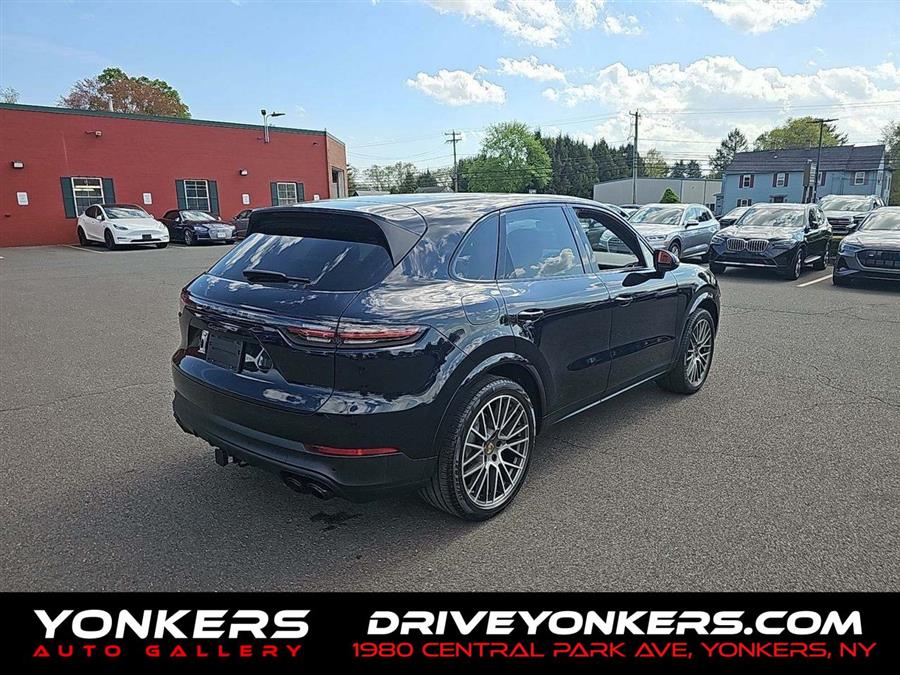 2022 Porsche Cayenne Platinum Edition, available for sale in Woodside, New York | Drive Central. Woodside, New York 2022 Porsche Cayenne Platinum Edition, available for sale in Woodside, New York | Drive Central. Woodside, New York
