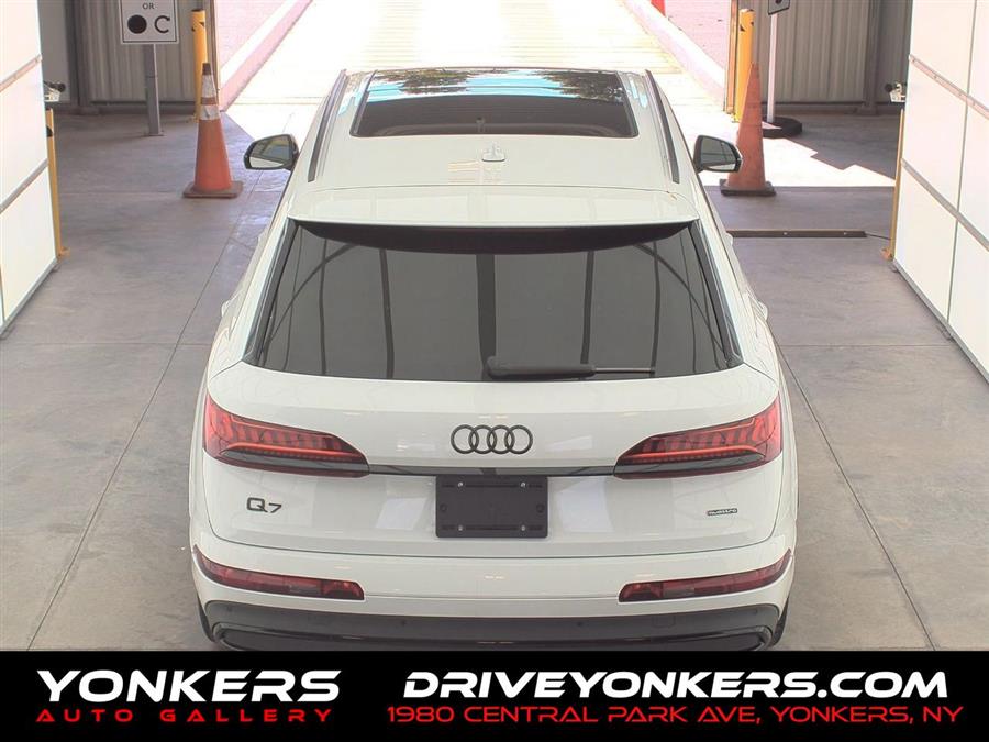 2022 Audi Q7 Prestige, available for sale in Woodside, New York | Drive Central. Woodside, New York 2022 Audi Q7 Prestige, available for sale in Woodside, New York | Drive Central. Woodside, New York