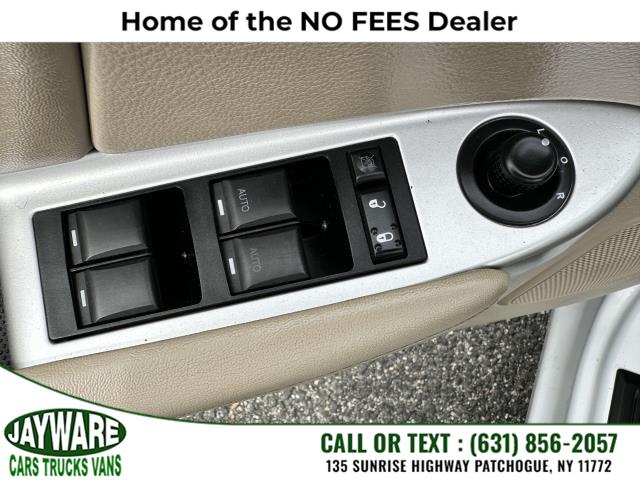 2013 Chrysler 200 2dr Conv Limited, available for sale in Patchogue, New York | Jayware Cars Trucks Vans. Patchogue, New York 2013 Chrysler 200 2dr Conv Limited, available for sale in Patchogue, New York | Jayware Cars Trucks Vans. Patchogue, New York