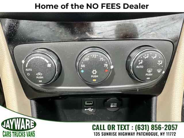2013 Chrysler 200 2dr Conv Limited, available for sale in Patchogue, New York | Jayware Cars Trucks Vans. Patchogue, New York 2013 Chrysler 200 2dr Conv Limited, available for sale in Patchogue, New York | Jayware Cars Trucks Vans. Patchogue, New York