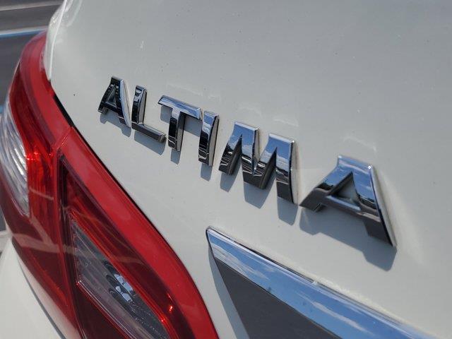 2017 Nissan Altima 2.5 SR Sedan, available for sale in Woodside, New York | Drive Central. Woodside, New York 2017 Nissan Altima 2.5 SR Sedan, available for sale in Woodside, New York | Drive Central. Woodside, New York