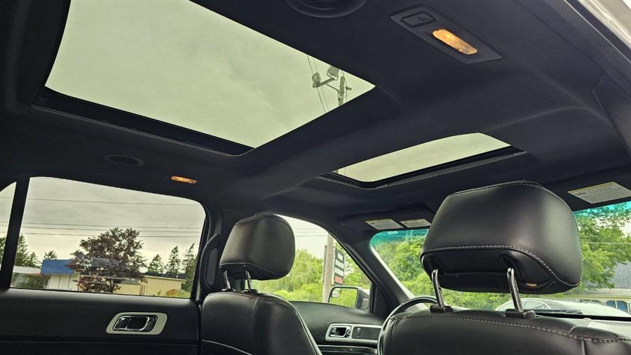 2015 Ford Explorer XLT AWD 4dr SUV, available for sale in Wolcott, New York | Auto Hunter CNY. Wolcott, New York 2015 Ford Explorer XLT AWD 4dr SUV, available for sale in Wolcott, New York | Auto Hunter CNY. Wolcott, New York