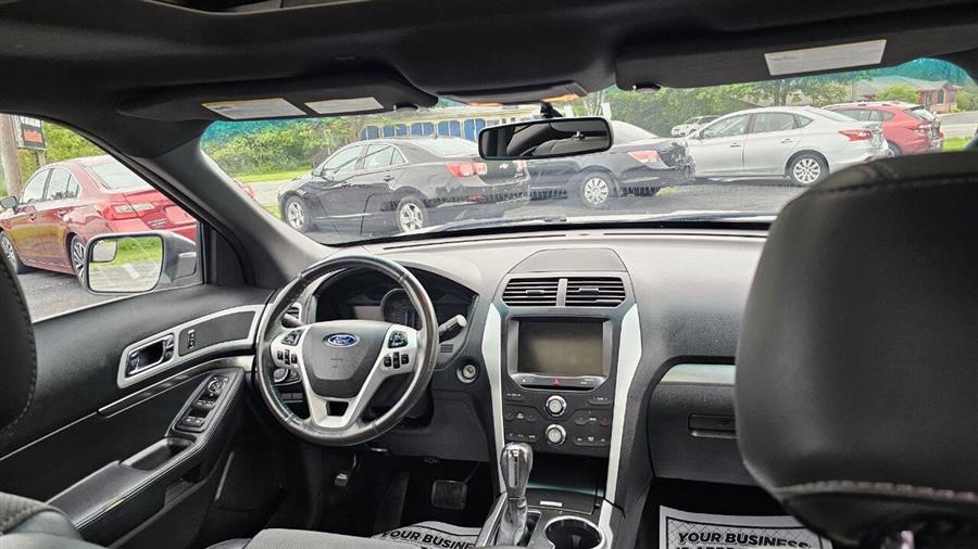 2015 Ford Explorer XLT AWD 4dr SUV, available for sale in Wolcott, New York | Auto Hunter CNY. Wolcott, New York 2015 Ford Explorer XLT AWD 4dr SUV, available for sale in Wolcott, New York | Auto Hunter CNY. Wolcott, New York