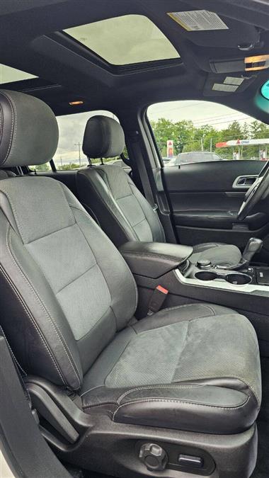 2015 Ford Explorer XLT AWD 4dr SUV, available for sale in Wolcott, New York | Auto Hunter CNY. Wolcott, New York 2015 Ford Explorer XLT AWD 4dr SUV, available for sale in Wolcott, New York | Auto Hunter CNY. Wolcott, New York