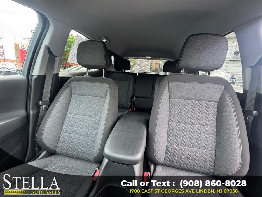 2022 Chevrolet Equinox FWD 4dr LT w/1LT, available for sale in Linden, New Jersey | Stella Auto Sales. Linden, New Jersey 2022 Chevrolet Equinox FWD 4dr LT w/1LT, available for sale in Linden, New Jersey | Stella Auto Sales. Linden, New Jersey