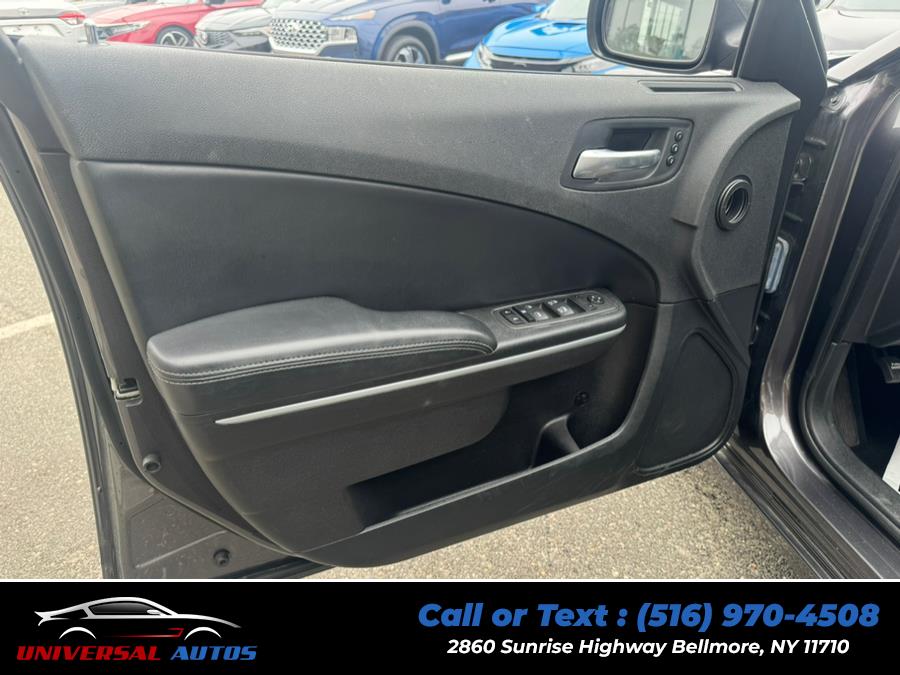 2022 Dodge Charger SXT RWD, available for sale in Bellmore, New York | Universal Autos. Bellmore, New York 2022 Dodge Charger SXT RWD, available for sale in Bellmore, New York | Universal Autos. Bellmore, New York
