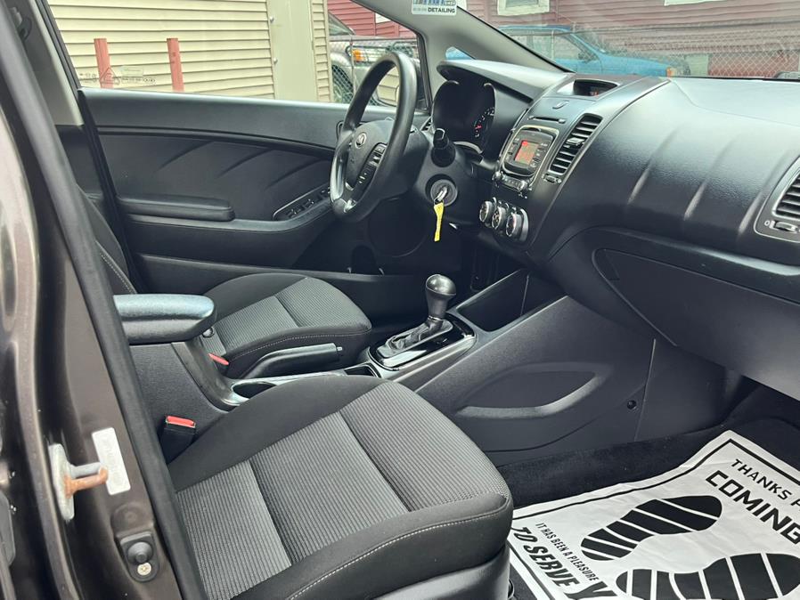 2017 Kia Forte LX Auto, available for sale in Springfield, Massachusetts | Jordan Auto Sales Inc. Springfield, Massachusetts 2017 Kia Forte LX Auto, available for sale in Springfield, Massachusetts | Jordan Auto Sales Inc. Springfield, Massachusetts
