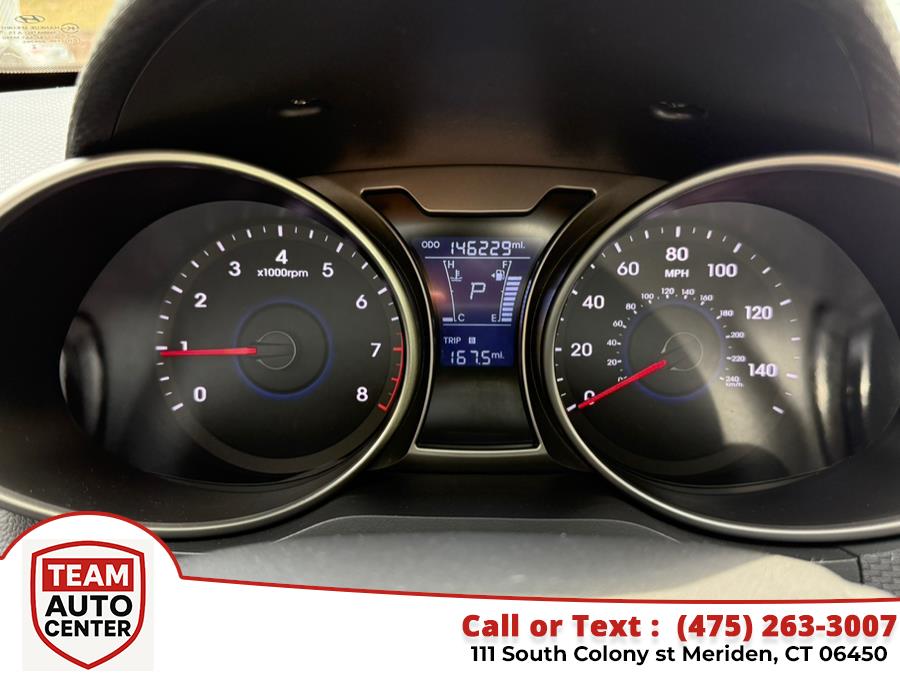 2012 Hyundai Veloster 3dr Cpe Auto w/Black Int, available for sale in Meriden, Connecticut | T E A M Auto Center. Meriden, Connecticut 2012 Hyundai Veloster 3dr Cpe Auto w/Black Int, available for sale in Meriden, Connecticut | T E A M Auto Center. Meriden, Connecticut