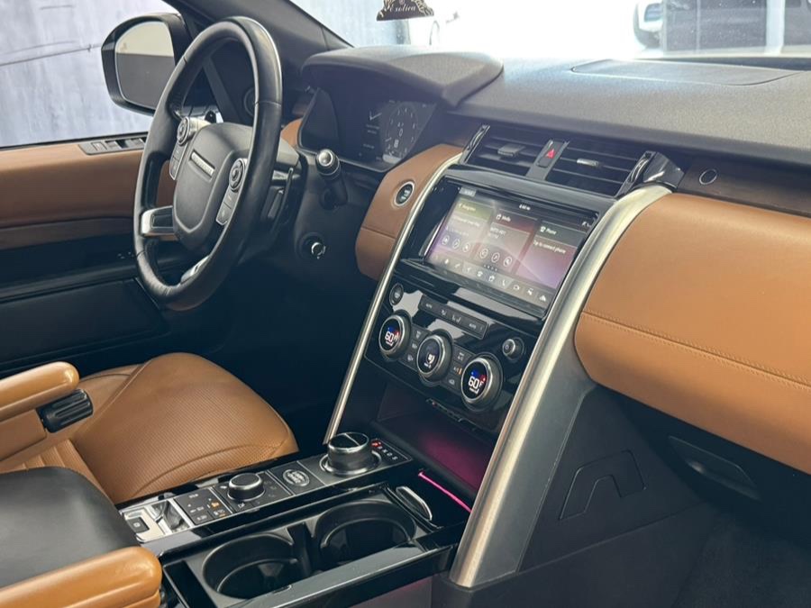 2018 Land Rover Discovery HSE Luxury V6 Supercharged, available for sale in Miami, FL, Florida | Bal Harbour Motor Group LLC. Miami, FL, Florida 2018 Land Rover Discovery HSE Luxury V6 Supercharged, available for sale in Miami, FL, Florida | Bal Harbour Motor Group LLC. Miami, FL, Florida