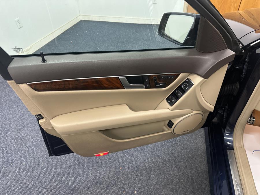 2014 Mercedes-Benz C-Class 4dr Sdn C300 Sport 4MATIC, available for sale in Plainville, Connecticut | New England Auto Sales LLC. Plainville, Connecticut 2014 Mercedes-Benz C-Class 4dr Sdn C300 Sport 4MATIC, available for sale in Plainville, Connecticut | New England Auto Sales LLC. Plainville, Connecticut